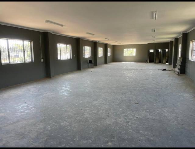 INDUSTRIAL PROPERTY TO RENT IN MAIDSTONE VILLAGE